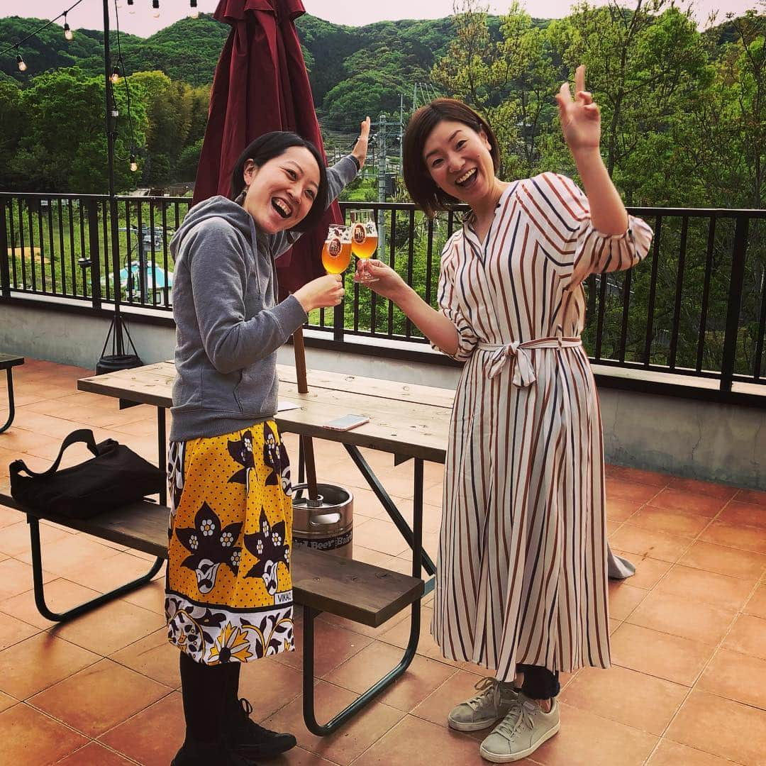 津久井智子さんのインスタグラム写真 - (津久井智子Instagram)「修善寺のお楽しみいろいろ と、 東京から遊びに来てくれた人たち😊 #筥湯温泉 #さわやかハンバーグ  #アキコちゃん  #さわきちゃん #コッシーちゃん #坂本さん #菊ちゃん #ありがとう❤️ また明日から3日間がんばります◎」5月1日 22時25分 - tomokotsukui