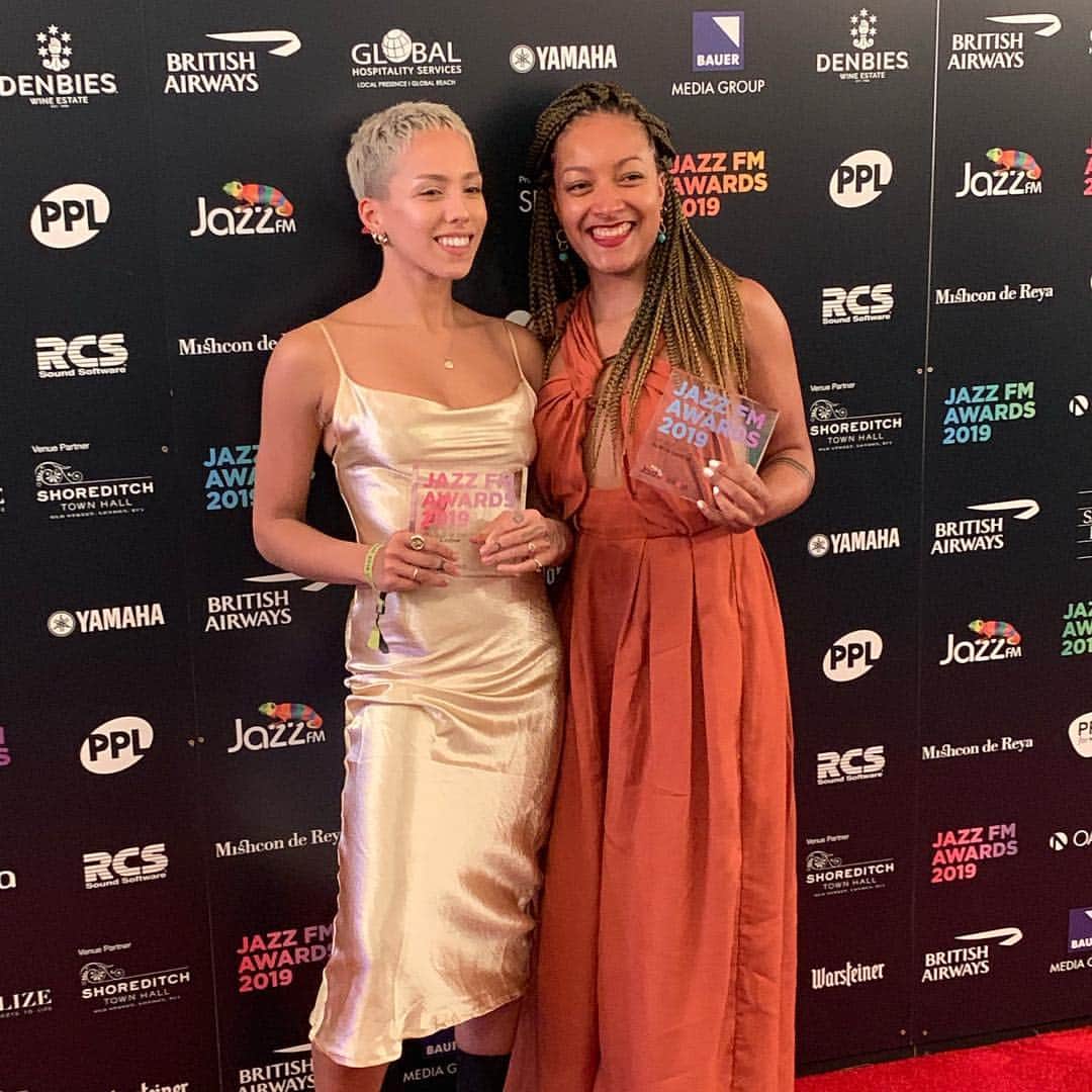 PRS for Musicさんのインスタグラム写真 - (PRS for MusicInstagram)「What a great celebration of jazz music at last nights @jazzfmuk awards 👏🏻 congratulations to all of the nominees and winners. #jazzfmaward #jazzfmawards2019」5月1日 21時13分 - prsformusic