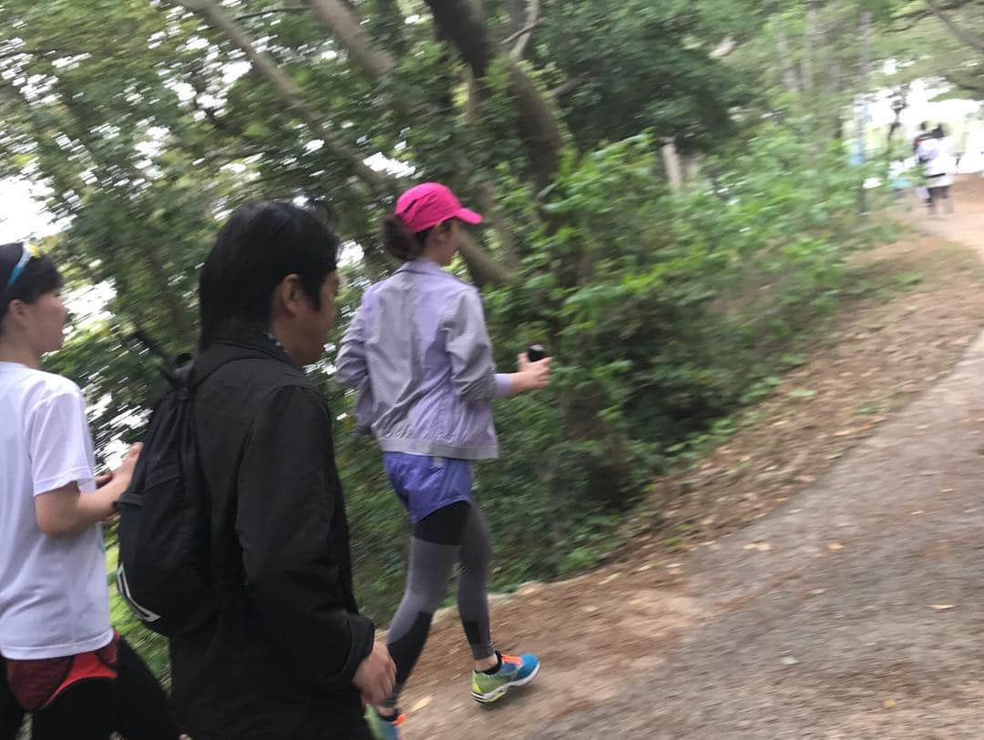 秋元才加さんのインスタグラム写真 - (秋元才加Instagram)「先日、山口県宇部市でイベント。 アートに触れながら、UBE ART RUN&WALK‼️ 素敵な経験でした😊✨✨」5月1日 21時20分 - areasayaka