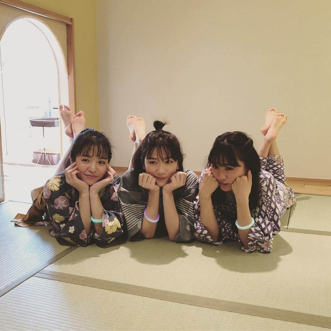 Seventeenさんのインスタグラム写真 - (SeventeenInstagram)「かれまゆめいの卒業旅行チラ見せ♡ ３人の友情トークも必見だよ✨😭✨ #かれまゆめい #フォーエバー #令和元年 #永野芽郁 #横田真悠 #大友花恋 #Seventeen #STニュース」5月1日 21時37分 - seventeenjp_mag