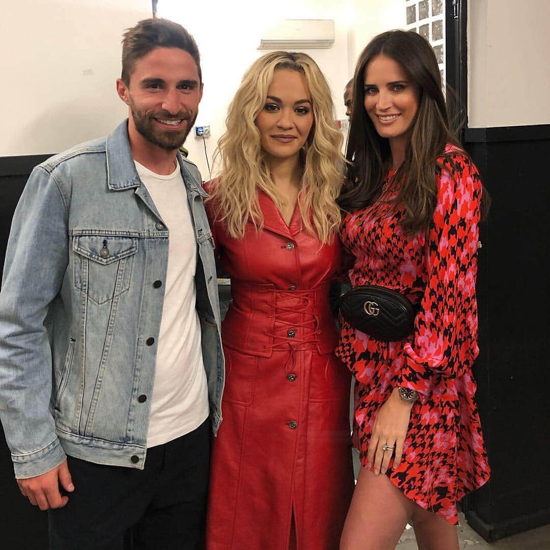 ファビオ・ボリーニのインスタグラム：「Thanks @ritaora for an amazing concert last night! 🔝singer and performer 🤗」