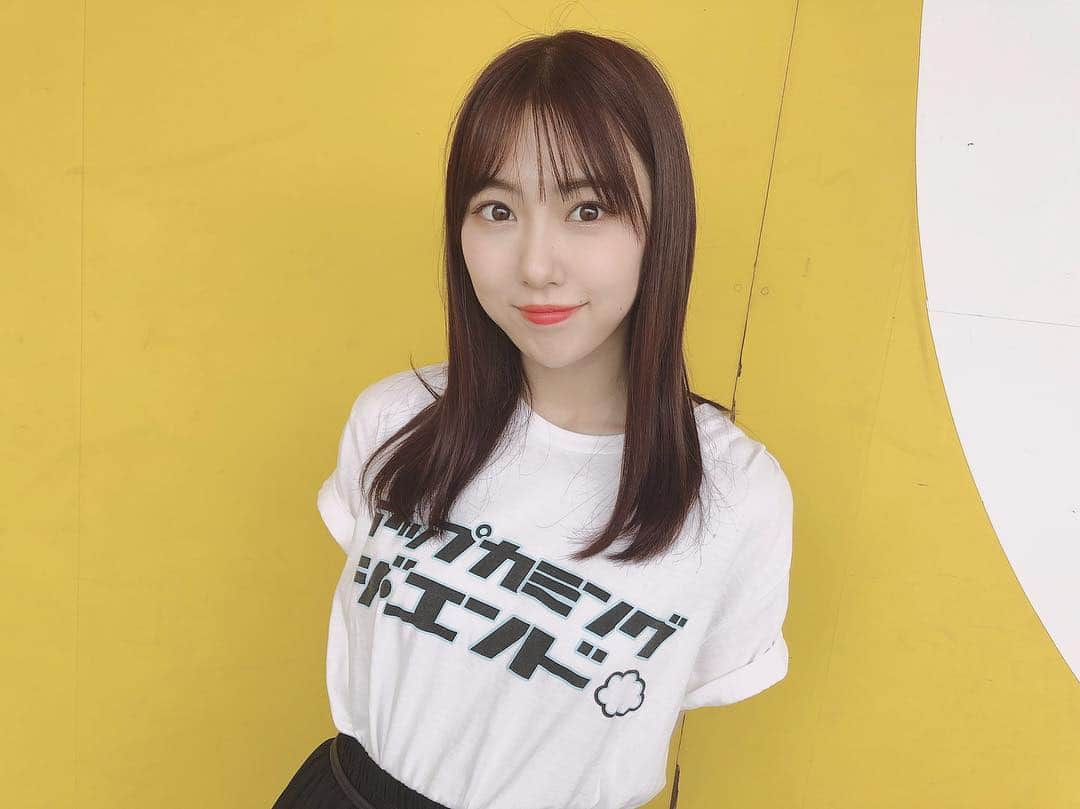 熊崎晴香さんのインスタグラム写真 - (熊崎晴香Instagram)「今日はアップカミングのTシャツで👕  令和最初の握手会ありがとう！」5月1日 22時08分 - kumakuma9810