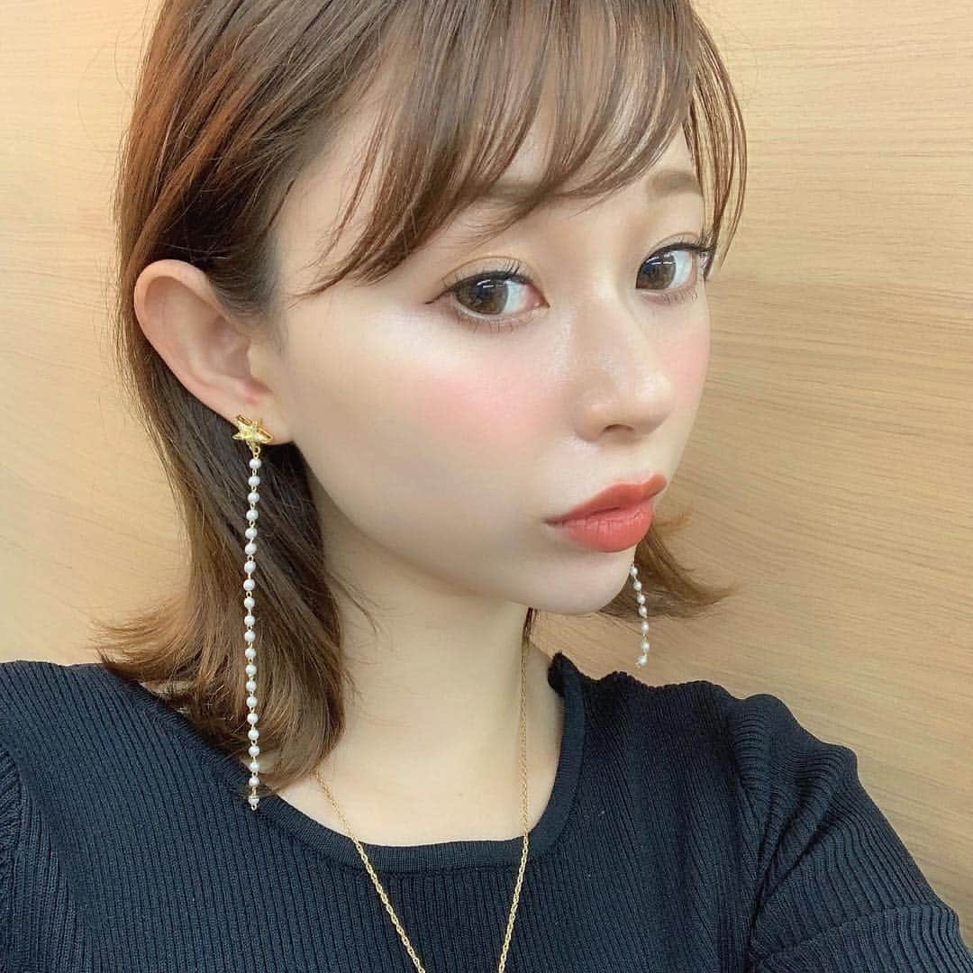 karen okajimaさんのインスタグラム写真 - (karen okajimaInstagram)「ㅤㅤㅤ ㅤㅤㅤ 最近お気に入りのピアス  @deardevilmini_official 💫  星もパールも好きやから これは最強でしかない💓💓 ㅤㅤㅤ  5月1日~ 7日まで 阪急うめだ本店4F で ヘッドドレスとコスチュームジュエリーのブランド 「DearDevil mini（ディアデビル ミニ）」 の “ 関西初 ”の popup がスタートするよっ💖 ぜひいってみて〜っ😍👌💕 ㅤㅤㅤ  @deardevilmini_official  #deardevilmini #ディアデビルミニ #jewelry  #岡島かれん @nodakayo_fground  @fground.coltd_」5月1日 22時14分 - karenokajima0318