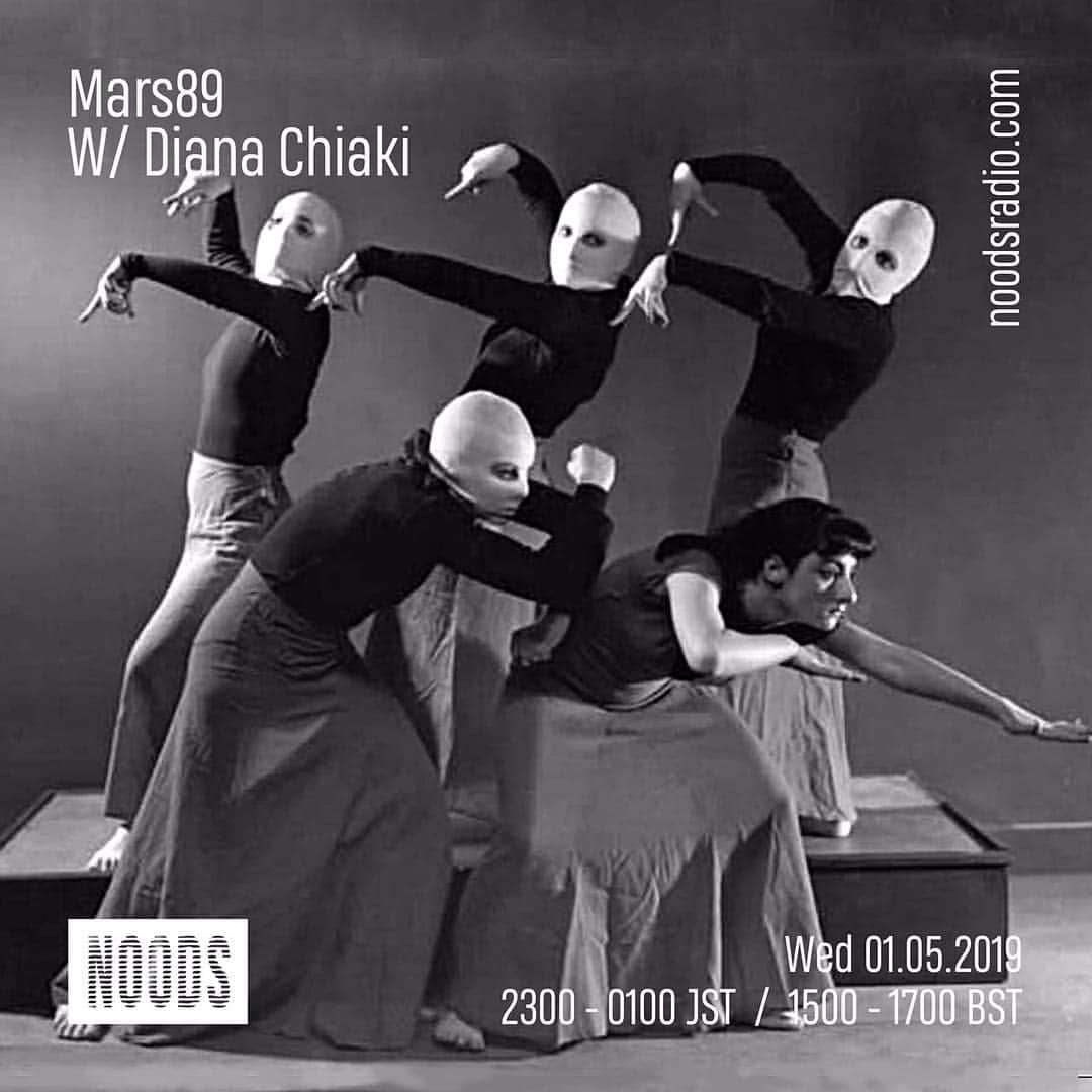 ダイアナチアキのインスタグラム：「Did guest mix for @_mars89 ’s  show on @noodsradio ﻿ Last an hour is my mix.﻿ Rave of the Dark side  今夜O.A.🇬🇧 後半 の1時間ミックスしました。﻿」