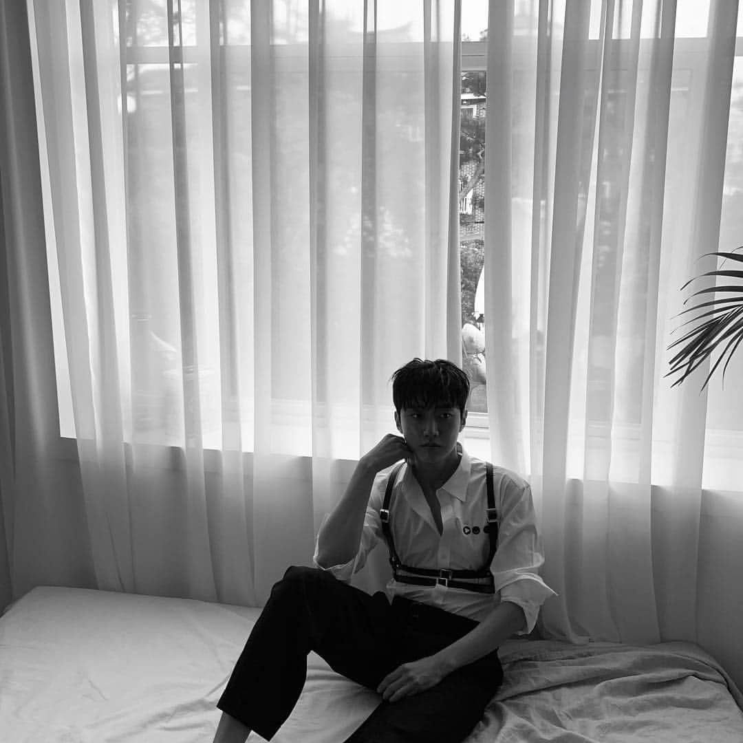 ジニョン さんのインスタグラム写真 - (ジニョン Instagram)「좋은 하루 보내세요~^^ #진영」5月1日 14時46分 - jinyoung0423
