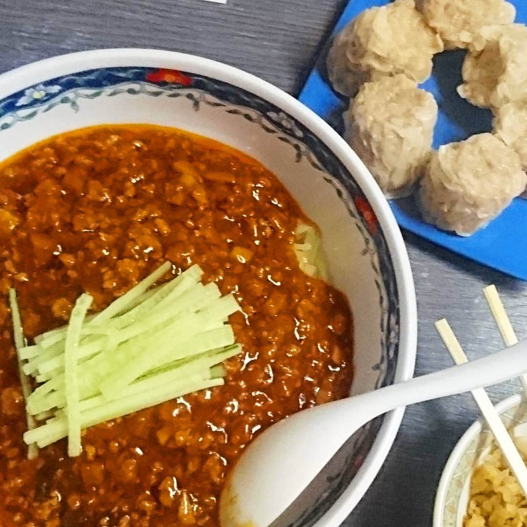 新山大のグルメインスタ