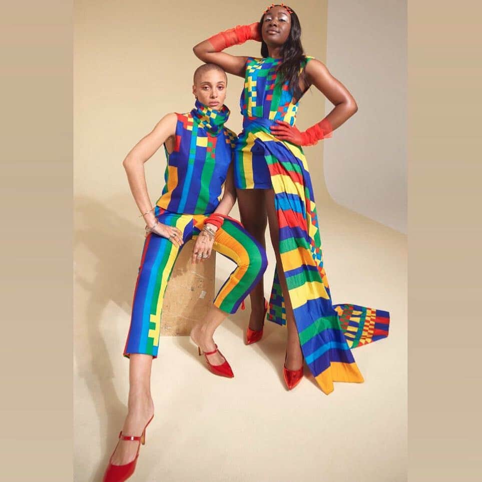ルパートサンダーソンさんのインスタグラム写真 - (ルパートサンダーソンInstagram)「#RSWomen | @AdwoaAboah wears our #Tosca #mules in @StylistMagazine, co-edited by the model and @GurlsTalk founder in celebration of their #10YearAnniversary | #AdwoaAboah #Stylist」5月1日 15時35分 - rupertsanderson
