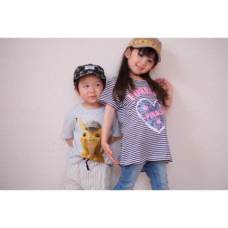 Ai.tさんのインスタグラム写真 - (Ai.tInstagram)「. 2人ともピカチュウ大好き😍🙌 . . 昊也もGW明けからプレ幼稚園があるので 大好きなピカチュウ着てニコニコで行ってくれる！はず…😂👍 #ちょっとクセがつよい 笑 . . @hm_kids にて5月2日から販売です💁‍♀️ #HMxME #HMkids #PokemonxHM #ポケモンxHM #Pokemon #ポケモン #HM」5月1日 15時42分 - ngs.rky.kuy