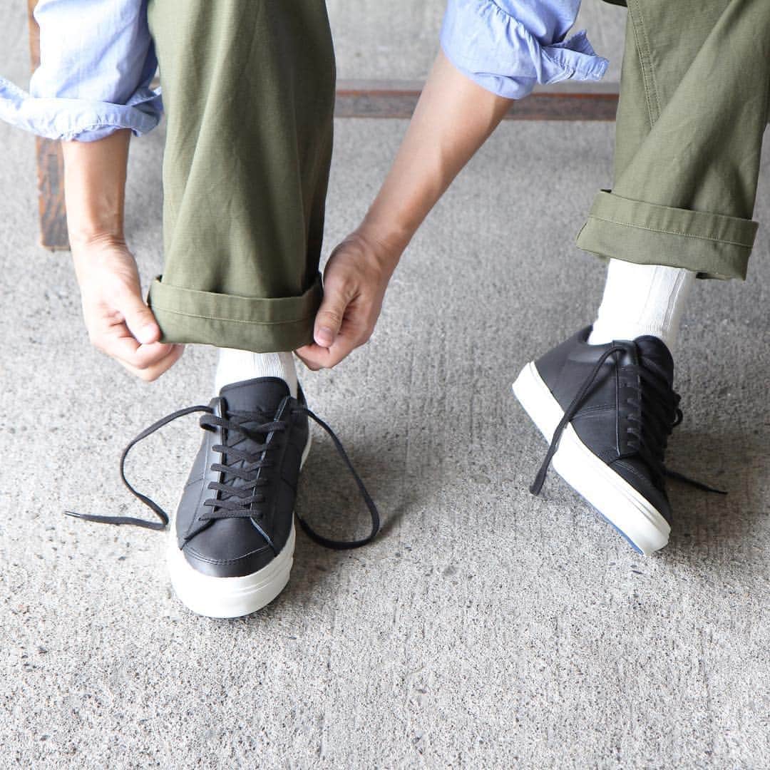 のインスタグラム：「BLACKTOP LOW / BLACK #moonstar #finevulcanized #blacktoplow #madeinkurume」
