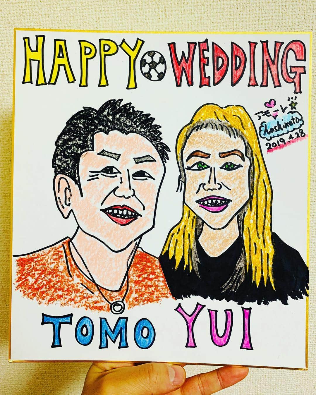 アモーレ橋本さんのインスタグラム写真 - (アモーレ橋本Instagram)「【結婚式のお祝いVTR】﻿﻿ ﻿﻿﻿ ご依頼を頂いたので﻿﻿﻿ 新郎新婦さんのイラストをサイン入りでプレゼント致しました！﻿﻿﻿ ﻿﻿﻿ ・TOMOさん﻿﻿﻿ ・YUIさん﻿﻿﻿ ﻿﻿﻿ ご結婚おめでとうございます！﻿﻿﻿ 末永くお幸せに！﻿﻿ ﻿ ※ご本人様から許可は頂いております※﻿ ﻿﻿ #結婚式﻿﻿ #イラスト﻿﻿ #お祝いVTR﻿﻿ #ご結婚おめでとうございます﻿﻿ #末永くお幸せに﻿﻿ #アモーレ橋本﻿﻿ #お祝いVTR依頼募集中 #amore」5月1日 16時46分 - bravo_hashimoto