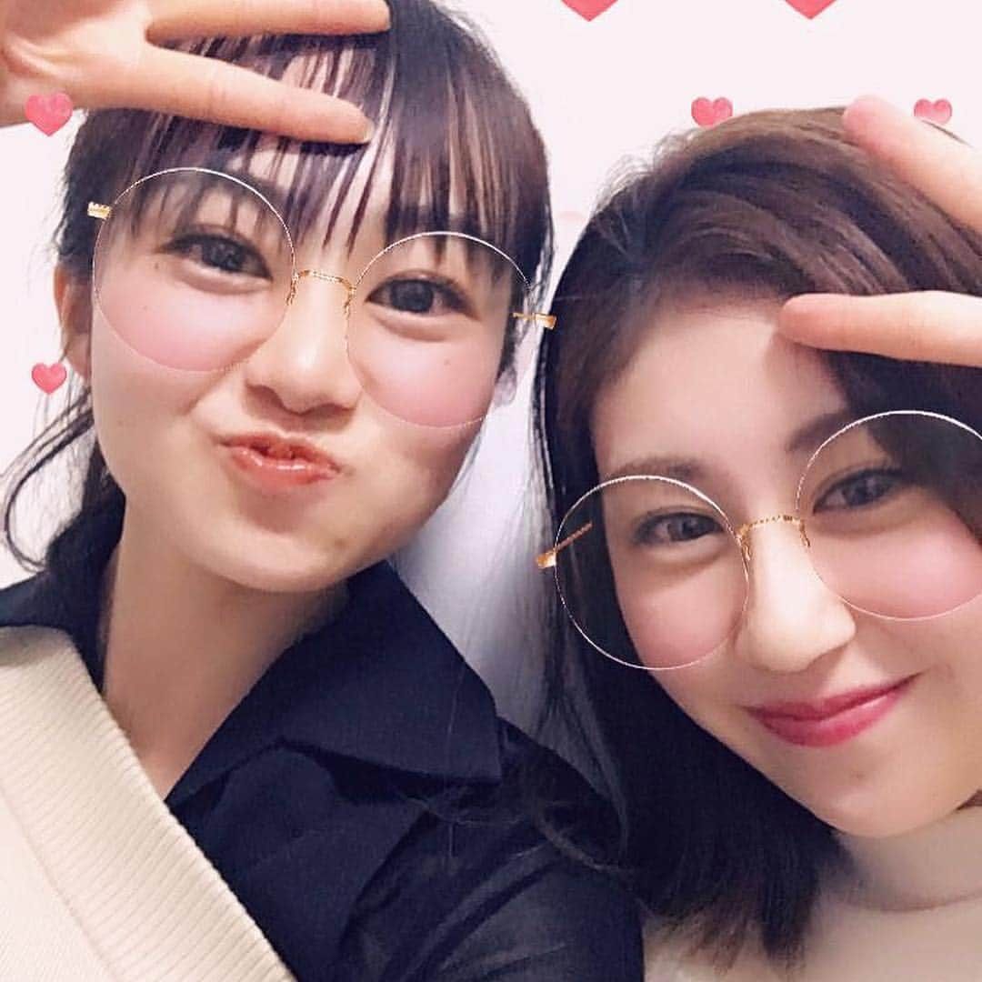 舞雛かのんさんのインスタグラム写真 - (舞雛かのんInstagram)「＊令和＊ 新しい元号のはじまり. . 昨晩は、あゆと一緒に令和を迎えました❤︎. . 話し出すと夢中になっちゃう私たち。 気づいたら...って感じで、ちょっとバタバタしたけど、それがまた 楽しかった☺︎. . 2枚目の写真はいつも出来ないウィンクが出来た奇跡の1枚!! . 新しい時代。 気持ち新たに頑張ります☺︎. . #令和 #新元号 #永島あゆみ #同期 #宝塚 #99期 #ウィンク出来てるよね笑 #気持ち新たに頑張ります」5月1日 16時59分 - mizho_601