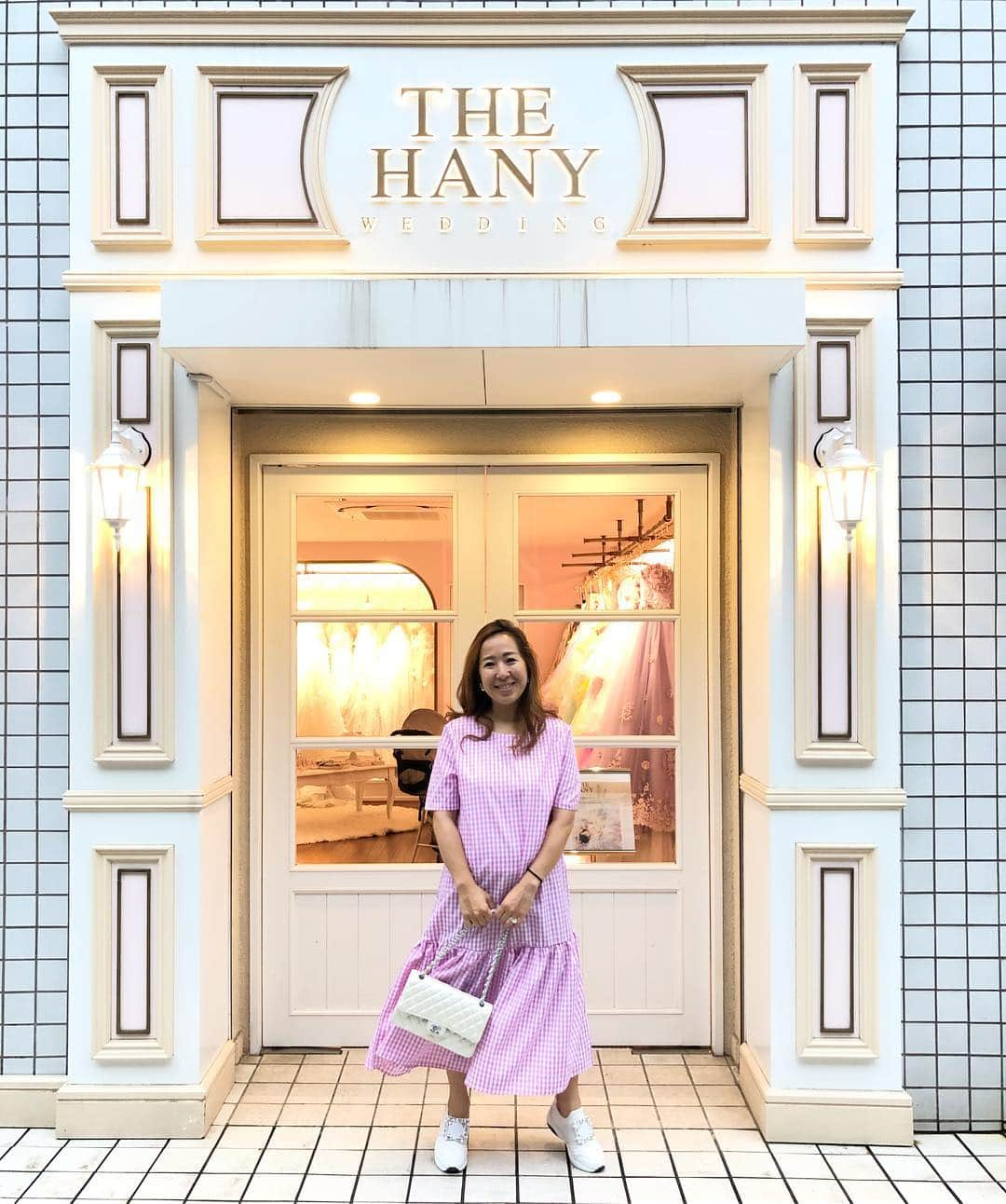 伊藤羽仁衣さんのインスタグラム写真 - (伊藤羽仁衣Instagram)「令和初日は @thehany_official へ💕 私の大好きが詰まった場所…💕 令和も THE HANYのWeddingdressで沢山の幸せを花嫁さんにお届けしたいです💕  #令和 #令和元年  #thehany #weddingdress #hanyito #日本中の花嫁さんと繋がりたい」5月1日 17時36分 - hanyito