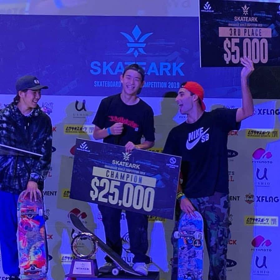 白井空良のインスタグラム：「First place 🏆 @arkleague_official 優勝することができました！ 応援してくれた皆さん、関係者の皆さん本当にありがとうござました！とても楽しい大会でした！ 改めて @ryosejiri @uchinoyohei 本当にありがとうござました！感謝しかないです😘 @murasakisports_official @dcshoes_japan @blindskate」