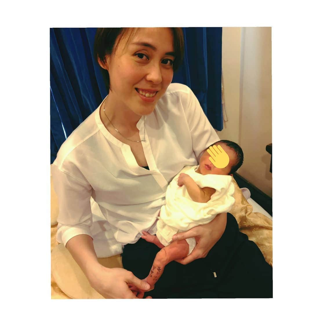 大山未希さんのインスタグラム写真 - (大山未希Instagram)「👶 あやこベビーに会ってきた‼❤ 産まれたばかりでちっちゃい！ちっちゃい！ まだ4日目✨ 友達の子...…というよりはもはや甥っ子的な感覚‼ あやこが出産の時の話をうるうるしながらしてくれて、 私も一緒にうるうるしてました😭😭 これからいっぱいあそぼうねっ👦🐴 #平成ボーイ #平成最後 #赤富士 #赤富士ジンクス ↓」5月1日 17時59分 - miki_oyama1003