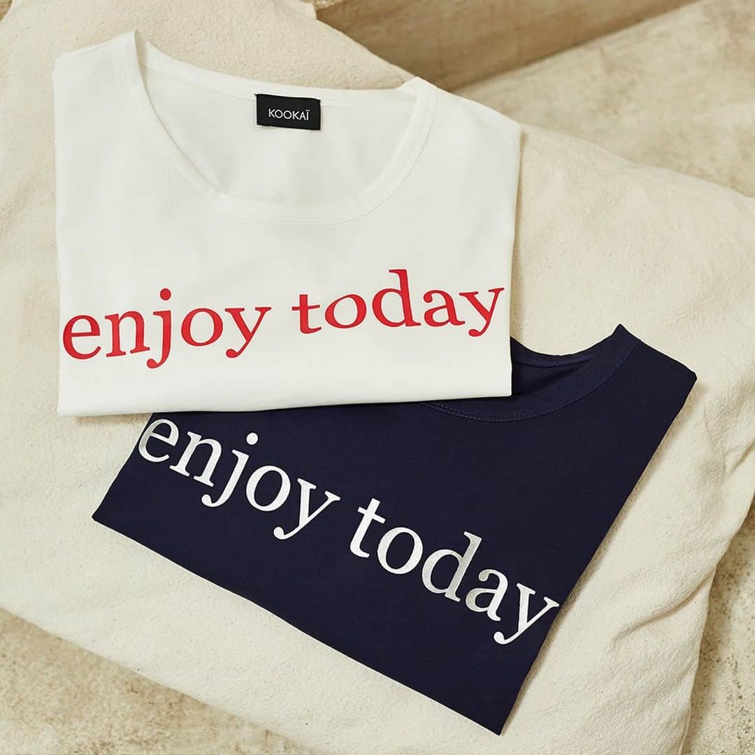 クーカイのインスタグラム：「Enjoy today ! Profitez de cette journée fériée pour découvrir nos nouveaux basics.  Rendez-vous sur kookai.fr . . . #kookaiette #fashion #outfit #basics #fêtedutravail」