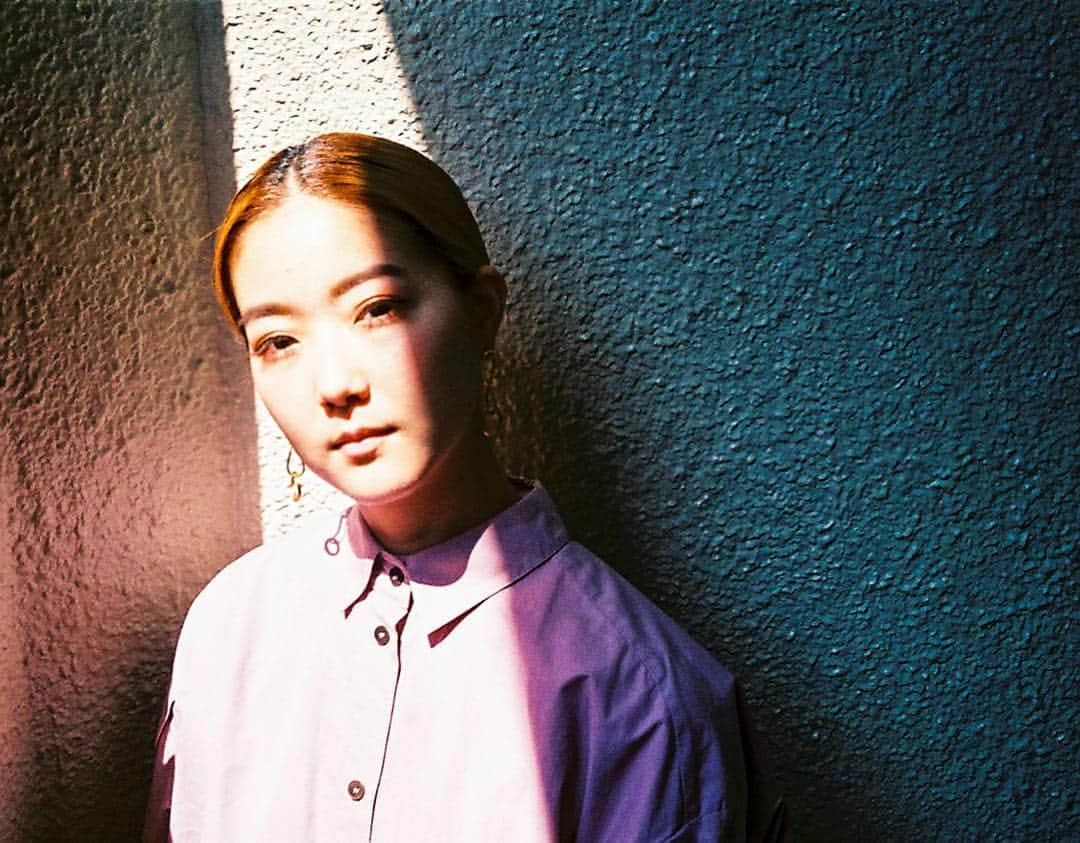 石井リナさんのインスタグラム写真 - (石井リナInstagram)「令和もよろしくね🕊 . #portraitphotography #portrait #filmcamera #filmphotography #35mmfilm #35mm」5月1日 18時49分 - rina_ishii_99