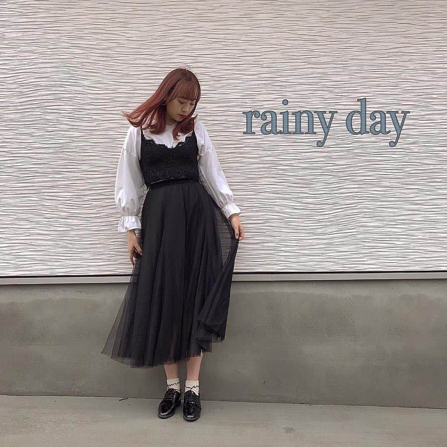 ローリエプレス編集部さんのインスタグラム写真 - (ローリエプレス編集部Instagram)「おしゃれさんのコーデに登場しているビスチェ♡﻿﻿ ﻿﻿ ブラウスやTシャツに合わせれば、コーデの幅もぐっと広がるよ！﻿﻿ ﻿﻿ ﻿﻿ 女の子らしさをプラスするなら﻿﻿ ❤︎フリルやスカラップ、刺繍入りのもの﻿﻿ ❤︎コットンやニット素材﻿﻿ ❤︎ホワイトやベージュのカラー﻿﻿ ﻿﻿ ビスチェとボトムスのカラーを合わせてワントーンコーデもかわいいよ！﻿﻿ ﻿﻿ ぜひ参考にしてみてね💓﻿﻿ ﻿﻿ ﻿﻿ ﻿﻿ ﻿﻿ ﻿﻿ photo by ﻿﻿ @mapi_1023 ﻿ @egagram_ ﻿ @momoka_85 ﻿ @natsumilktea64 ﻿ @heiten_04 ﻿ ﻿ thank you🙏💕﻿﻿ ﻿﻿ #ローリエプレス #ビスチェ」5月1日 19時16分 - laurier_press