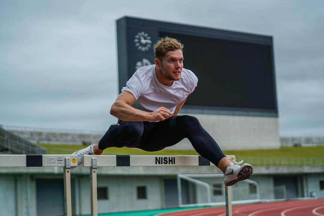 ケビン・マイヤーさんのインスタグラム写真 - (ケビン・マイヤーInstagram)「Hurdles session 🚧 and Javelin ☄️ @nikerunning keep it working 👊🏼」5月1日 19時36分 - mayer.deca