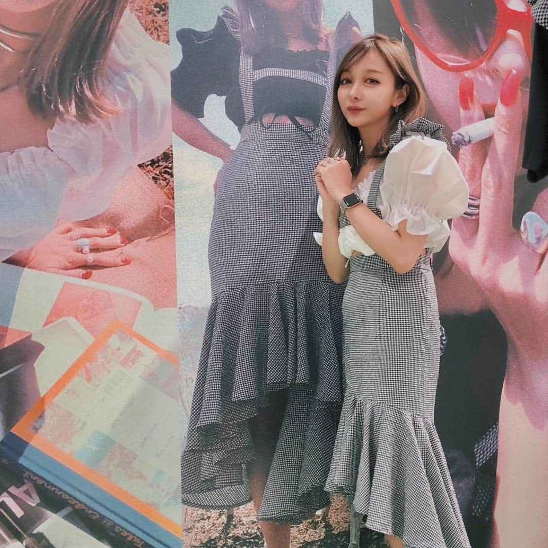 西もなかさんのインスタグラム写真 - (西もなかInstagram)「名古屋PARCOのLHPさんでの @fiction_tokyo_official SHOP in SHOPお越し下さった皆様ありがとうございました❤️⠀ 明日はルクア大阪LHPでお待ちしております❤️❤️⠀ ⠀ 名古屋のお店は引き続き6日までお洋服置いて頂いてるので、是非お近くにお立ち寄りの際は覗いてみてください🖤🖤🖤⠀ ⠀ #fictiontokyo」5月1日 20時06分 - monacaaaaa1230