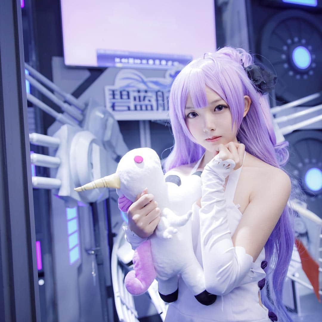 樱群さんのインスタグラム写真 - (樱群Instagram)「お兄ちゃん… #Unicorn #azurlane #azurlanecosplay #ユニコーン #アズールレーン #碧蓝航线」5月1日 20時34分 - sakura.gun