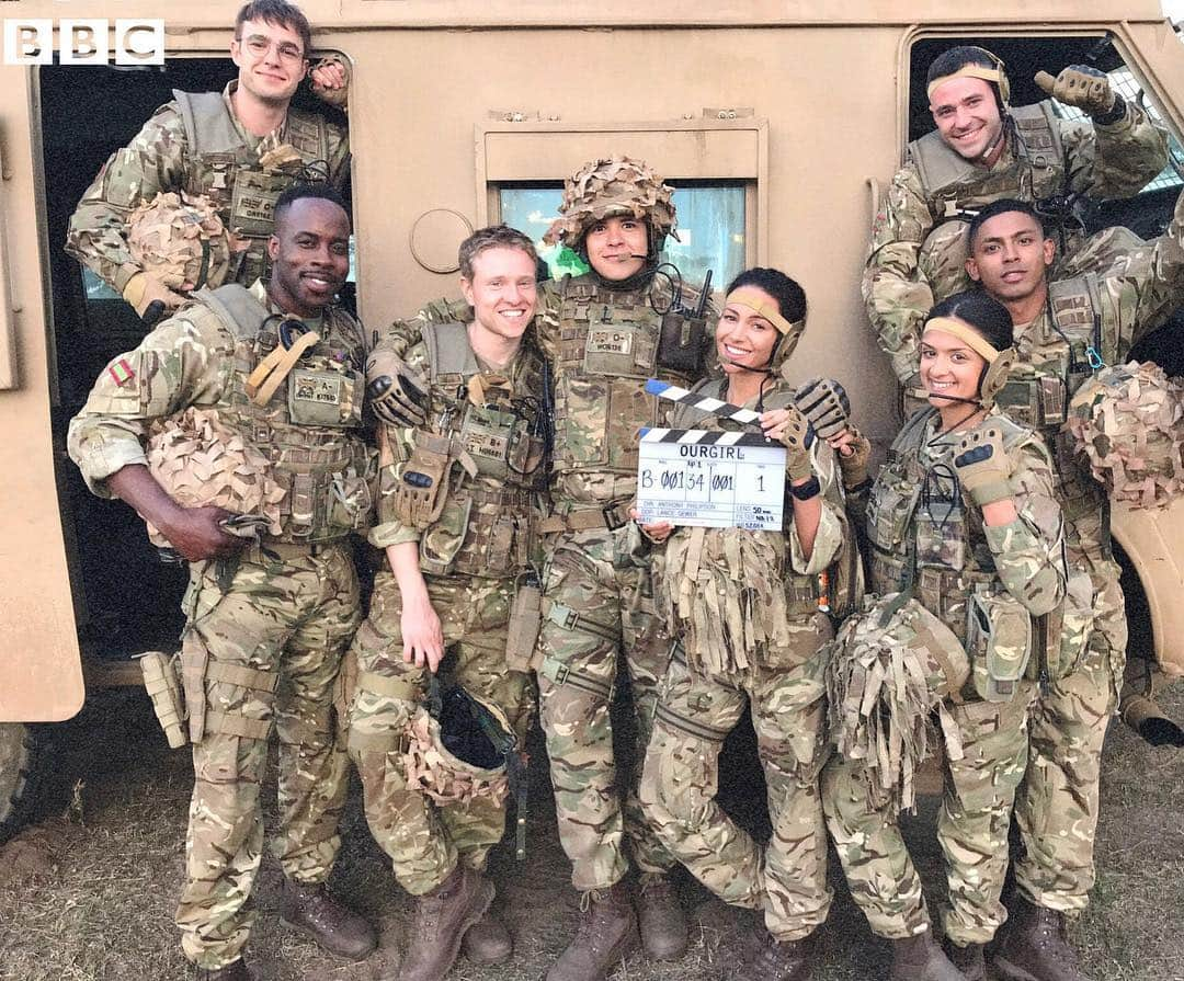 ミシェル・キーガンさんのインスタグラム写真 - (ミシェル・キーガンInstagram)「We back!!! Filming is way underway for season 4 of Our Girl! @bbcone #ourgirl #georgielane #2section 🎥💪🏽🙌🏼」5月1日 20時44分 - michkeegan