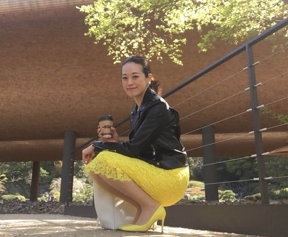 沢瀉美緒さんのインスタグラム写真 - (沢瀉美緒Instagram)「※ Art pavilion @zen_museum_and_gardens ✨ . Feel zen world 🌎 . . 体全体で禅を体験できる場所。 . これは洸庭という名のパビリオン。 名和晃平の作品✨ . ここにはピエールエルメとコラボしてる コーヒースタンドも併設されていて、 . コーヒー好きとしては飲むよね⁉️ . . #名和晃平 #nawakohei #禅と庭のミュージアム #せとうち #zen #禅 #神勝寺 #travelmio #ピエールエルメ #pierreherme #洸庭 #coffee #コーヒー好きな人と繋がりたい #art #hiroshima #広島 #zen #禅 #miorincocafe」5月1日 20時45分 - mio_omodaka