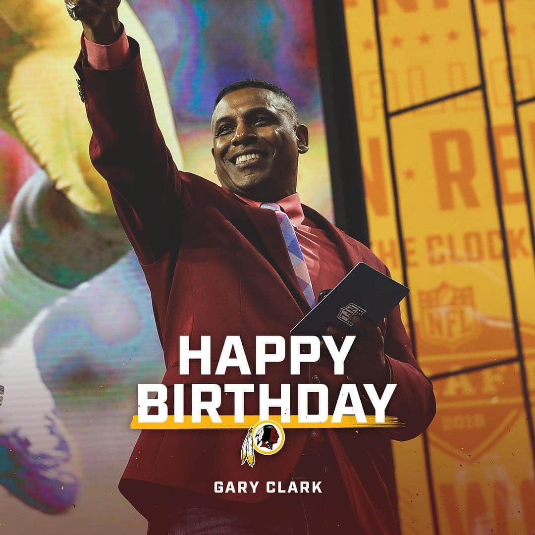 ワシントン・レッドスキンズさんのインスタグラム写真 - (ワシントン・レッドスキンズInstagram)「Join us in wishing #Redskins legend Gary Clark a happy birthday! #HTTR」5月1日 23時34分 - commanders