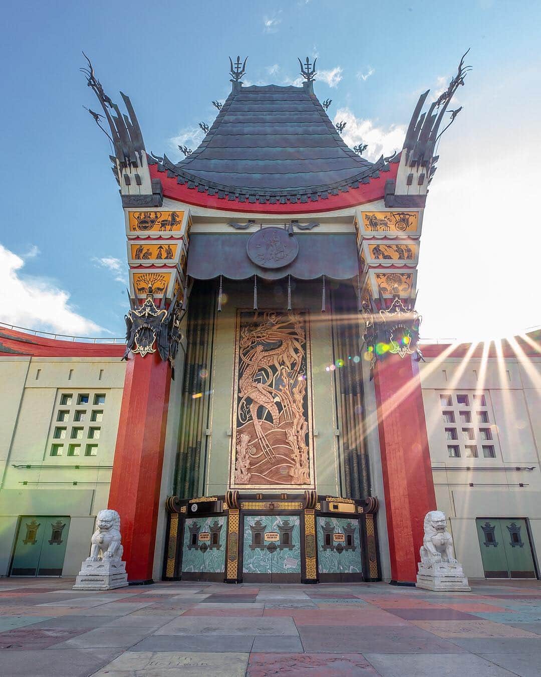 Walt Disney Worldのインスタグラム：「A shining star!🌟Today we are celebrating 30 years of Disney’s Hollywood Studios!🤩🎉 #HollywoodStudios30 #WaltDisneyWorld (📷: @erniewcarr)」
