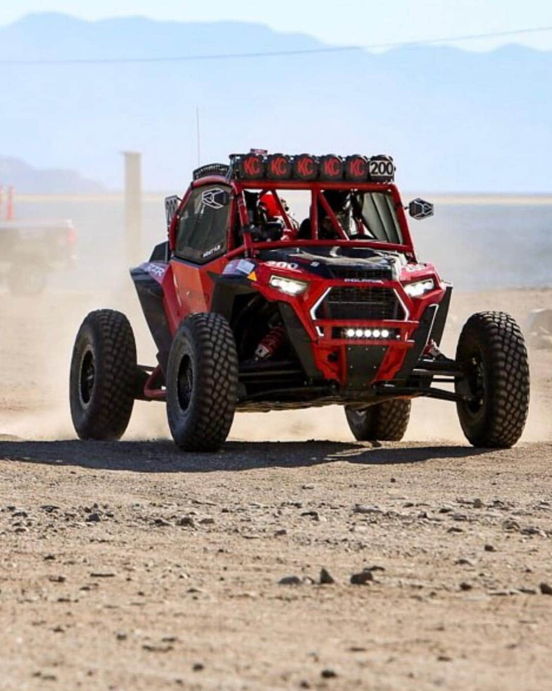 タナー・フォウストさんのインスタグラム写真 - (タナー・フォウストInstagram)「Just another day of pure shred down here in Mexico!  Day 4 of 5 in the @yokohamatire #norra1000 with @starwoodmotors. ¡Vamanos!  @polarisrzr @chuck_dempsey」5月2日 0時10分 - tannerfoust