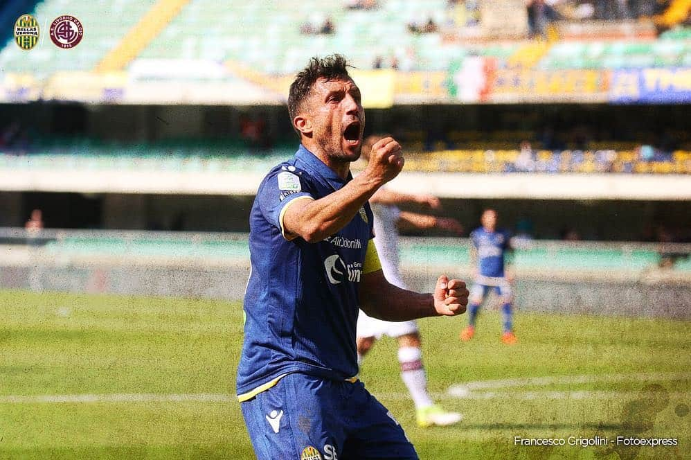 エラス・ヴェローナFCさんのインスタグラム写真 - (エラス・ヴェローナFCInstagram)「📸 #VeronaLivorno」5月2日 0時20分 - hellasveronafc