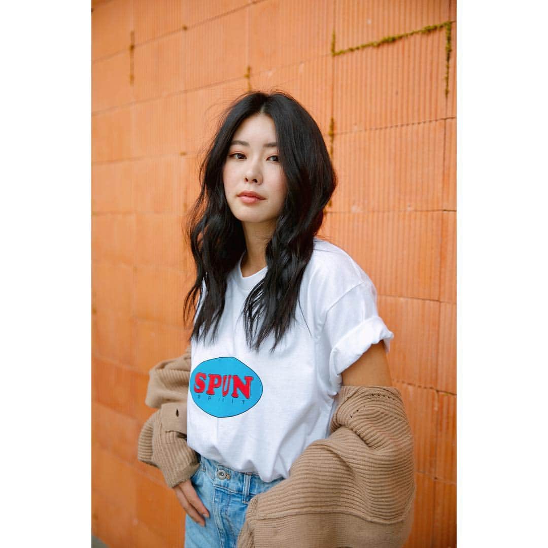 福山智可子のインスタグラム：「ゆるふわ。  #レアな自分 #looseandwavy」