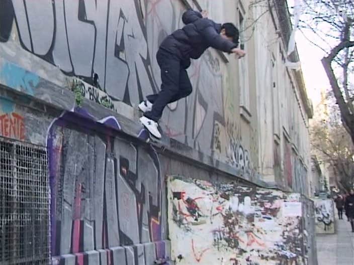 スラッシャーのインスタグラム：「👉🏽 @t0mkn0x in @atlantic_drift Episode 9 🇬🇷 ATHENS 🇬🇷 Filmed by @jacobelliottharris」
