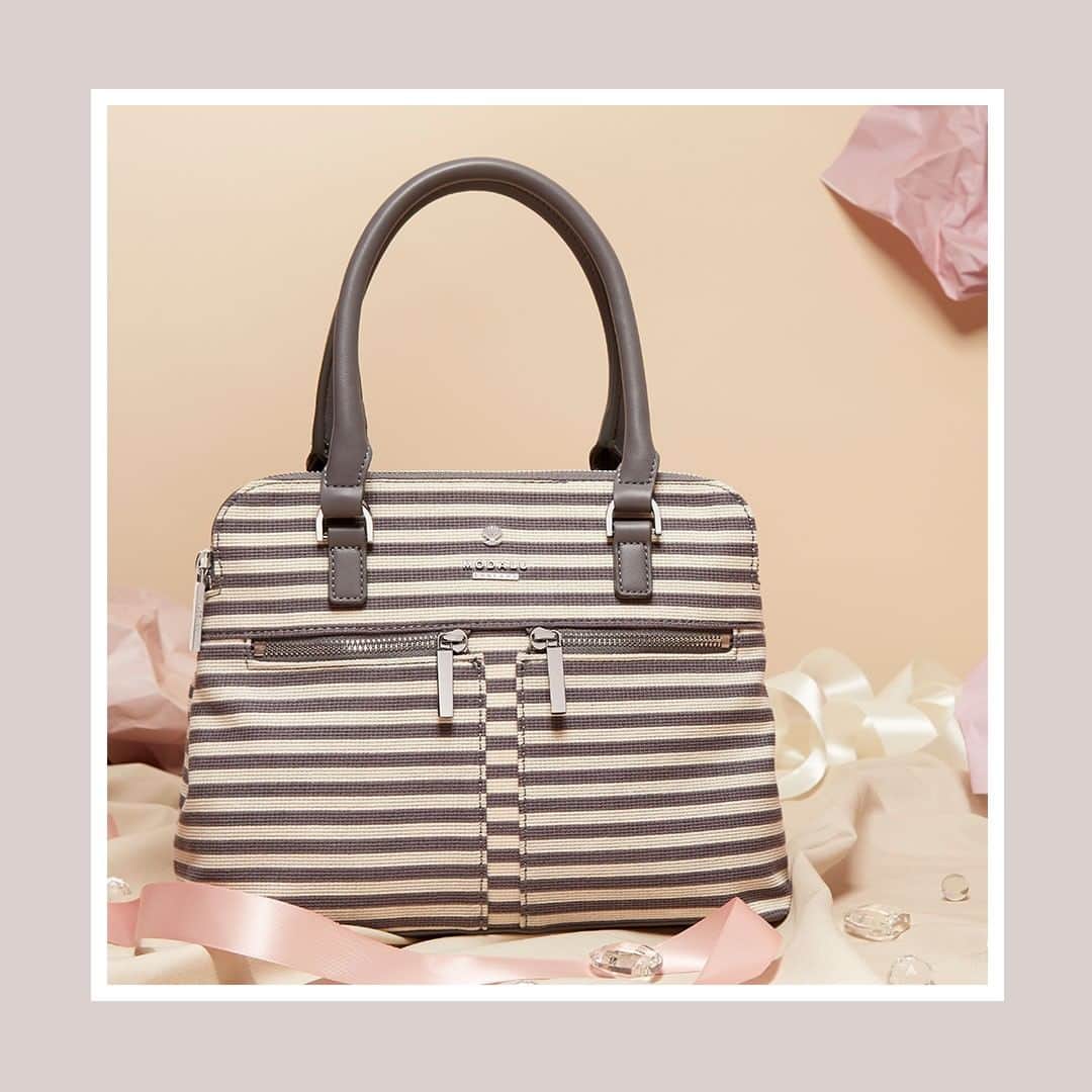 のインスタグラム：「Add a touch of luxury to your accessory collection and enjoy the iconic Pippa Mini in a grey stripe finish for only £20 #ModaluMoments #Handbags #London」