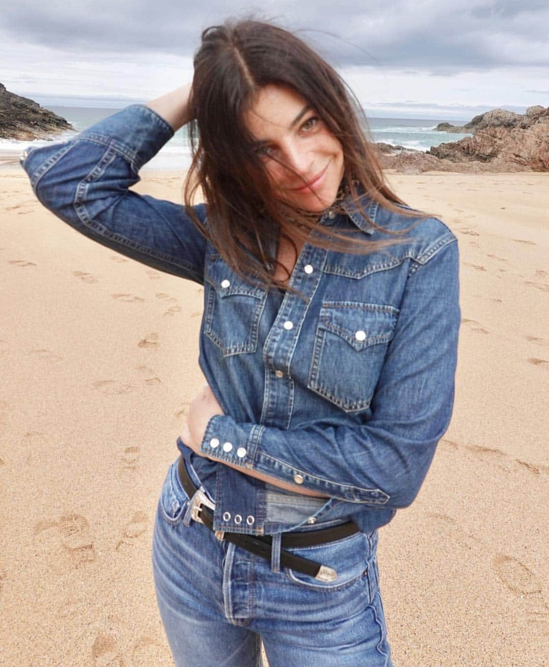 ジュリア・レストイン・ロイトフェルドさんのインスタグラム写真 - (ジュリア・レストイン・ロイトフェルドInstagram)「💙 good kind of blues #doubledenim forever」5月2日 2時14分 - juliarestoinroitfeld