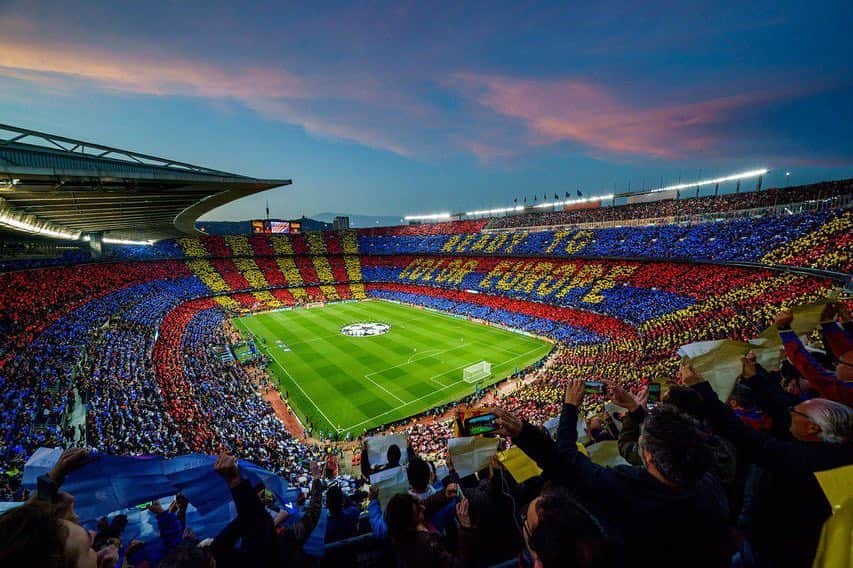 FCバルセロナさんのインスタグラム写真 - (FCバルセロナInstagram)「💙❤️ This is Camp Nou #WeColorFootball #BarçaLFC」5月2日 4時28分 - fcbarcelona
