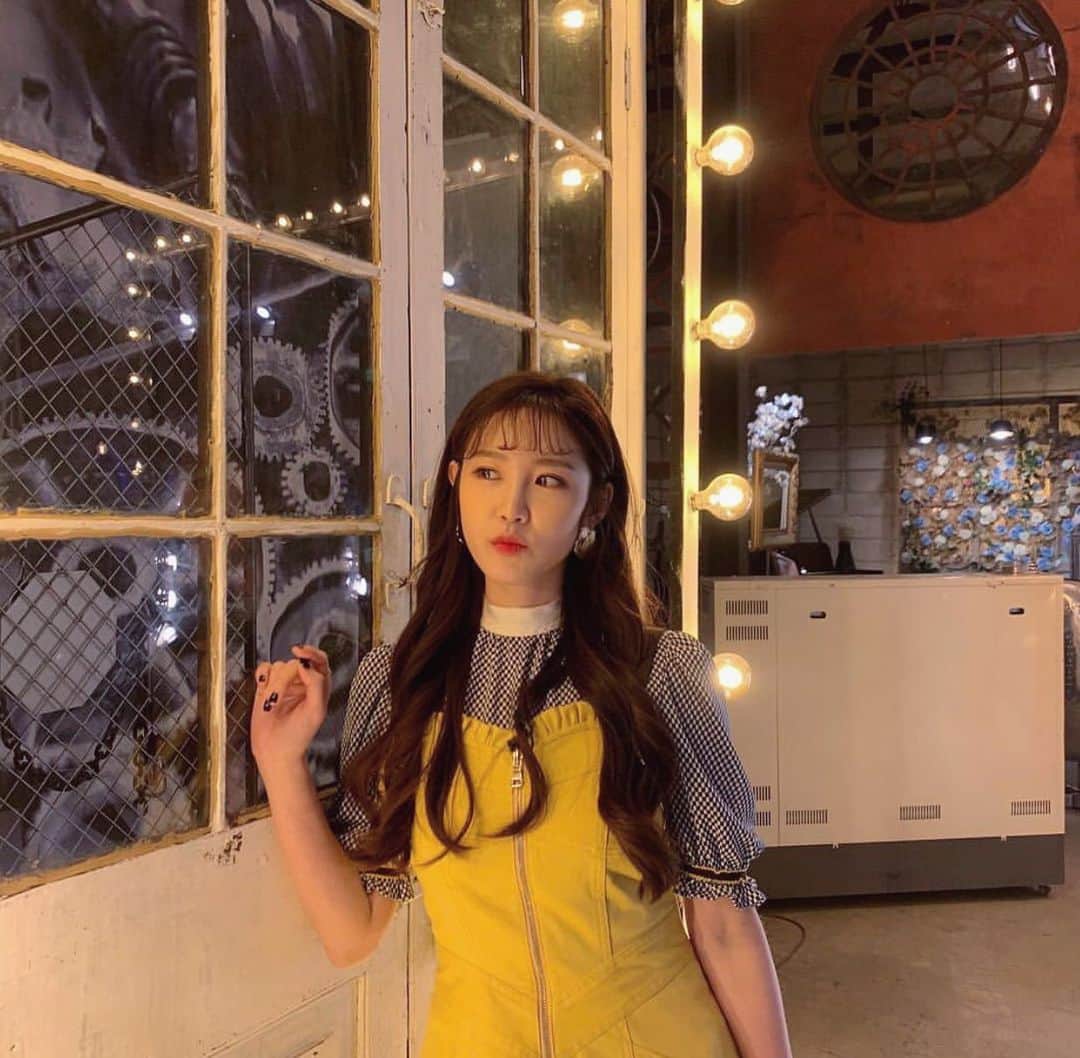LIECOLLECTIONさんのインスタグラム写真 - (LIECOLLECTIONInstagram)「@superstar_jhs in our Denim Zipper Flare Dress! Style with the Checkered Ruffle Sleeve Blouse for a super sweet look.  Find styles also: @therenownedshop  #liecollection #ss19 #newcollection #fashioninfluencer #LIElook #top #springdress #springsummerdress #repost #denimdress #celeb #collection #LIE #look #edits #lifeisexpression #dressedup #outfitdujour #라이컬렉션 #전효성」5月2日 4時41分 - liecollection_