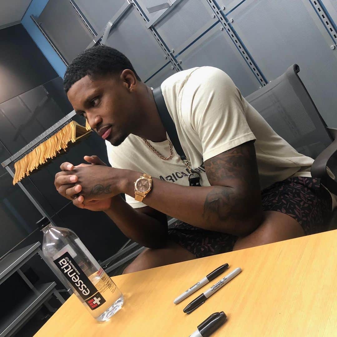 ルディ・ゲイのインスタグラム：「Thank you @essentiawater for keeping me hydrated this season」