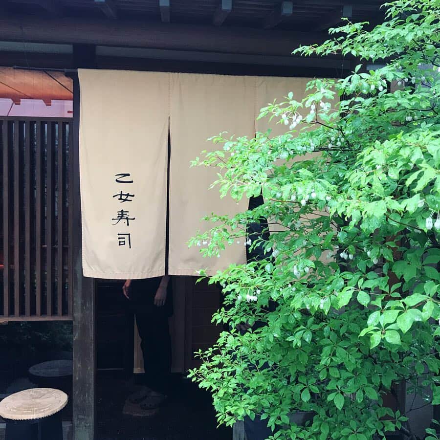 青山恭子のグルメインスタ