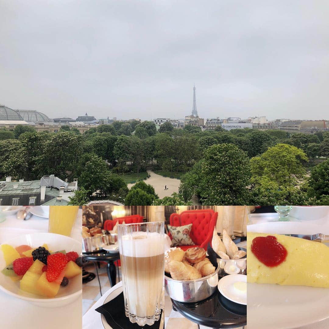 草間淑江さんのインスタグラム写真 - (草間淑江Instagram)「おはようございます。 パリは朝９時３０分。 ホテルで朝食を済ませ これから出かけます。  #朝食#パリ#ホテル#旅」5月2日 16時30分 - yoshie_kusama