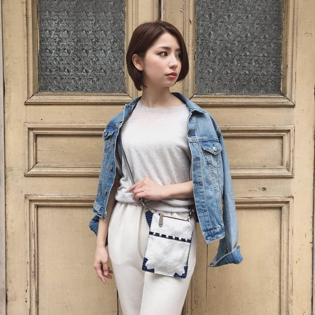 筒井愛実さんのインスタグラム写真 - (筒井愛実Instagram)「． @miyabiya_online のミニバック可愛い♡ ． #bag #miyabiya」5月2日 8時19分 - manamin_158cm