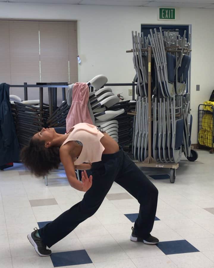 アンドレア・フエンテスのインスタグラム：「No words, sound on: just watch and enjoy! @daniellaaramirezz @usasynchront @usasynchro  Make your own gifts stronger and work your weaknesses, the key to bring all unique personalities into a team and build the perfect group.」