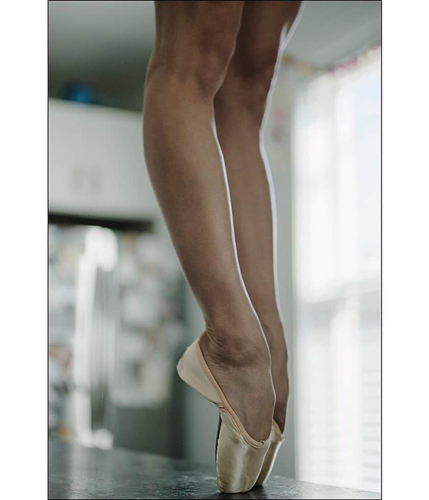 ballerina projectさんのインスタグラム写真 - (ballerina projectInstagram)「Lia Cirio. #ballerina -  @msliac #boston #ballerinaproject #ballerinaproject_ #ballet #dance #pointe #pointeshoes #feet #legs #liacirio  With the upcoming conclusion of the Ballerina Project limited edition prints will be only available for purchase until the beginning of June 2019. Link is in our Instagram profile to purchase one today.  The Ballerina Project book is now available for pre-order. Go to @ballerinaprojectbook for pre-order link and info. #ballerinaprojectbook」5月2日 9時41分 - ballerinaproject_