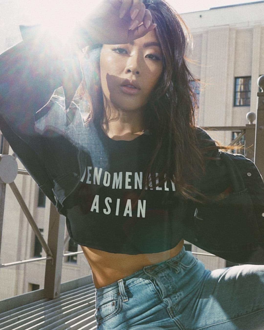 クレア・マーシャルさんのインスタグラム写真 - (クレア・マーシャルInstagram)「We are #PhenomenallyAsian. —— T-shirt by @phenomenal.ly benefits @napawf , which builds power with AAPI women & girls 👊🏼」5月2日 9時50分 - heyclaire