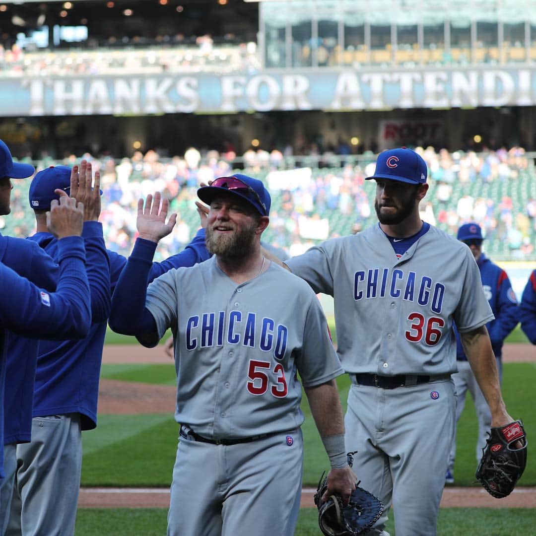 シカゴ・カブスさんのインスタグラム写真 - (シカゴ・カブスInstagram)「#Cubs win! That’s a 4-1 road trip! #EverybodyIn」5月2日 10時32分 - cubs