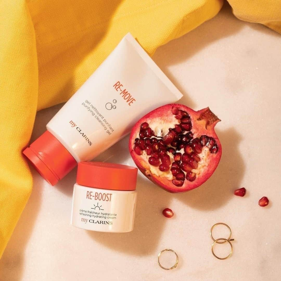 Clarins Canadaさんのインスタグラム写真 - (Clarins CanadaInstagram)「Didn't get all your fruit portions today? Let @myclarinsofficial take care of it! Repost: @maggiewum . . . #Clarins #ItsAllAboutYou #MyClarins #WellDoneNature #Vegan」5月2日 11時00分 - clarinscanada