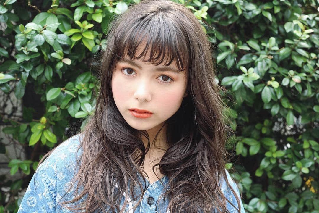 渡部幸也のインスタグラム：「昨日はサロン定休日いただいてましたので、本日から新元号の令和でELLAの初日になります✨ 新しい気持ちで初心を忘れずに頑張りますので、皆様よろしくお願い致します🙇 本日も生憎の雨の中、ご予約本当にありがとうございます✂️ サロンでお待ちしていますね🙆‍♂️ #ヘアスタイル #ヘア #髪型 #ヘアカタログ #ヘアセット #ヘアアレンジ #パーマ #カラー #ヘアカラー #hair #恵比寿美容院 #代官山美容室 #代官山美容院 #美容学生 #サロン #中目黒美容室 #中目黒美容院 #恵比寿美容室 #サロンモデル #lala__hair #ヘアメイク #hpb_hair #中目黒 #代官山 #恵比寿 #渋谷 #ar_magazine #murua #emoda #snidel」