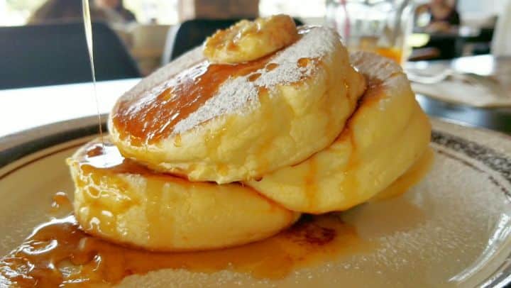 石関友梨のグルメインスタ