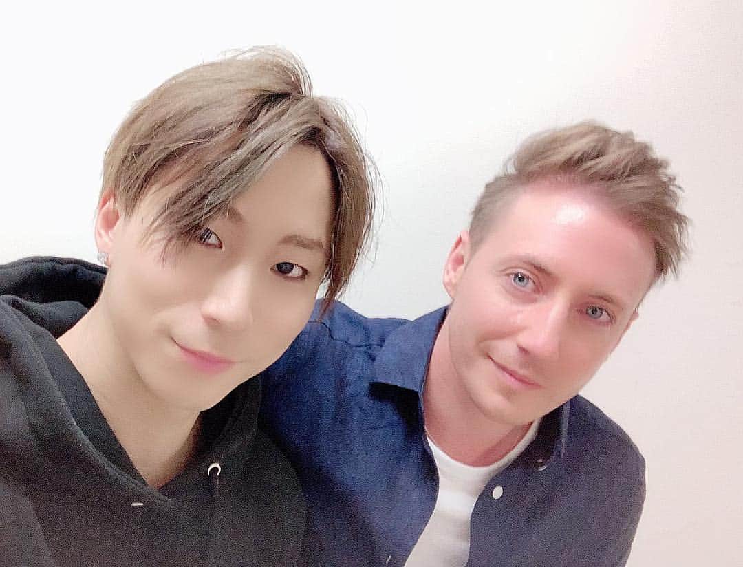 ジョナサン・シガーのインスタグラム