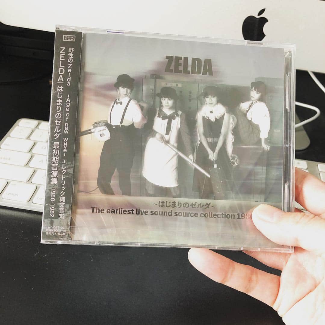 本城聡章さんのインスタグラム写真 - (本城聡章Instagram)「💿😃 #届いた #ZELDA #作業中なので聴くのはもう少し後で」5月2日 14時02分 - honjo
