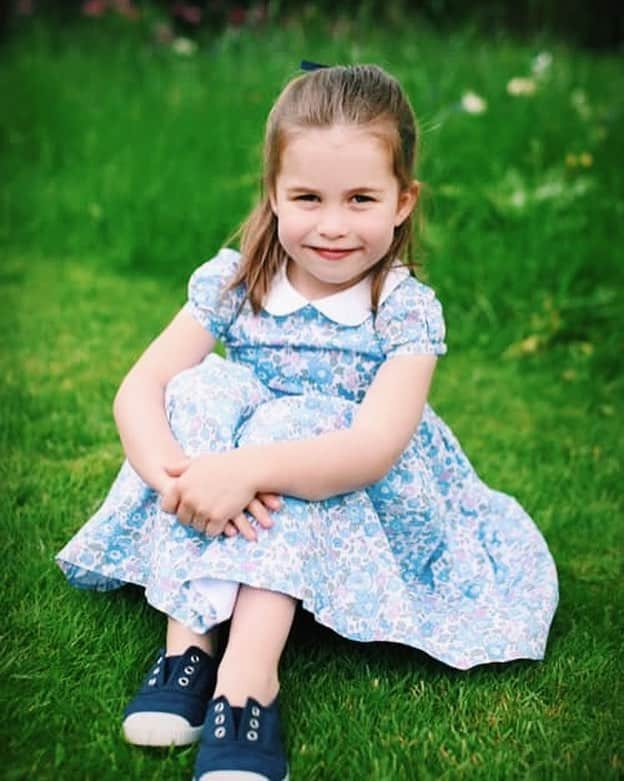 キャサリン（ケンブリッジ公爵夫人）のインスタグラム：「Happy birthday Princess Charlotte」